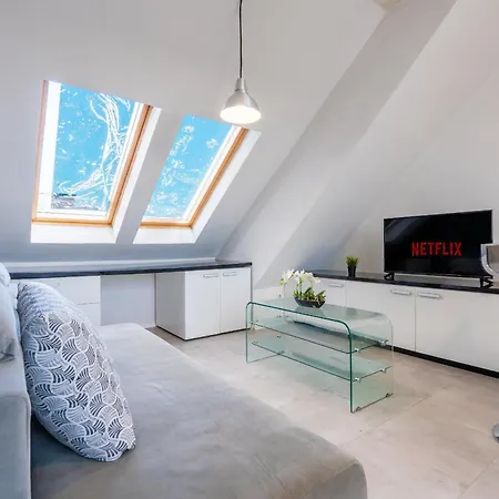 In The Center Of Apartment Varna